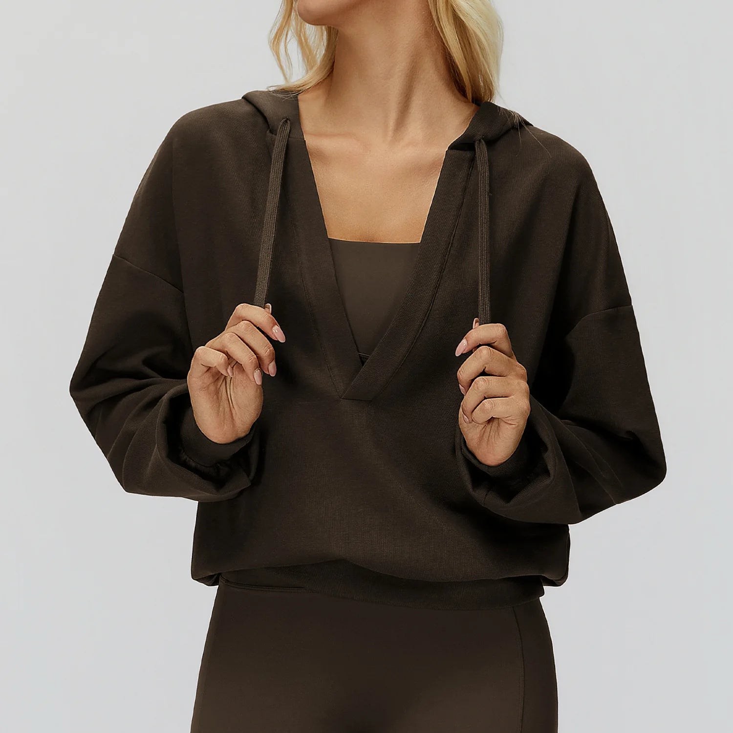 V-Neck Sweater – Alaia Fitness