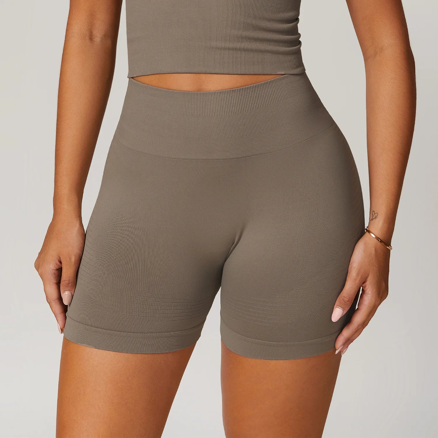 Seamless Shorts - Alaia Fitness